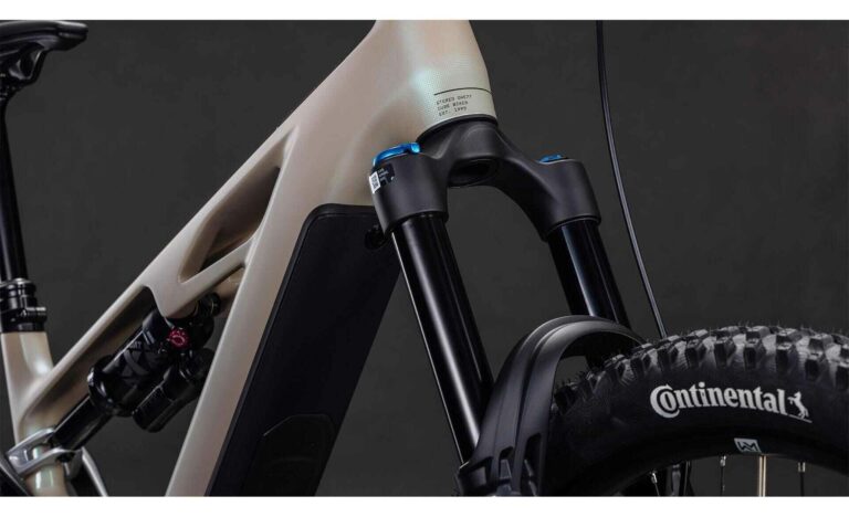 stereo-hybrid-one77-hpc (2)